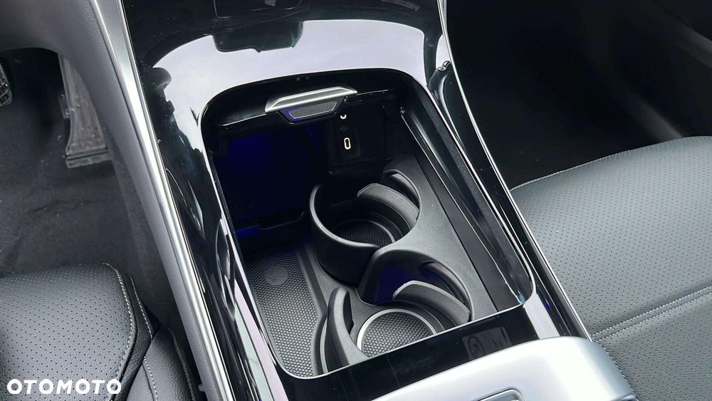 Mercedes-Benz GLC - 14