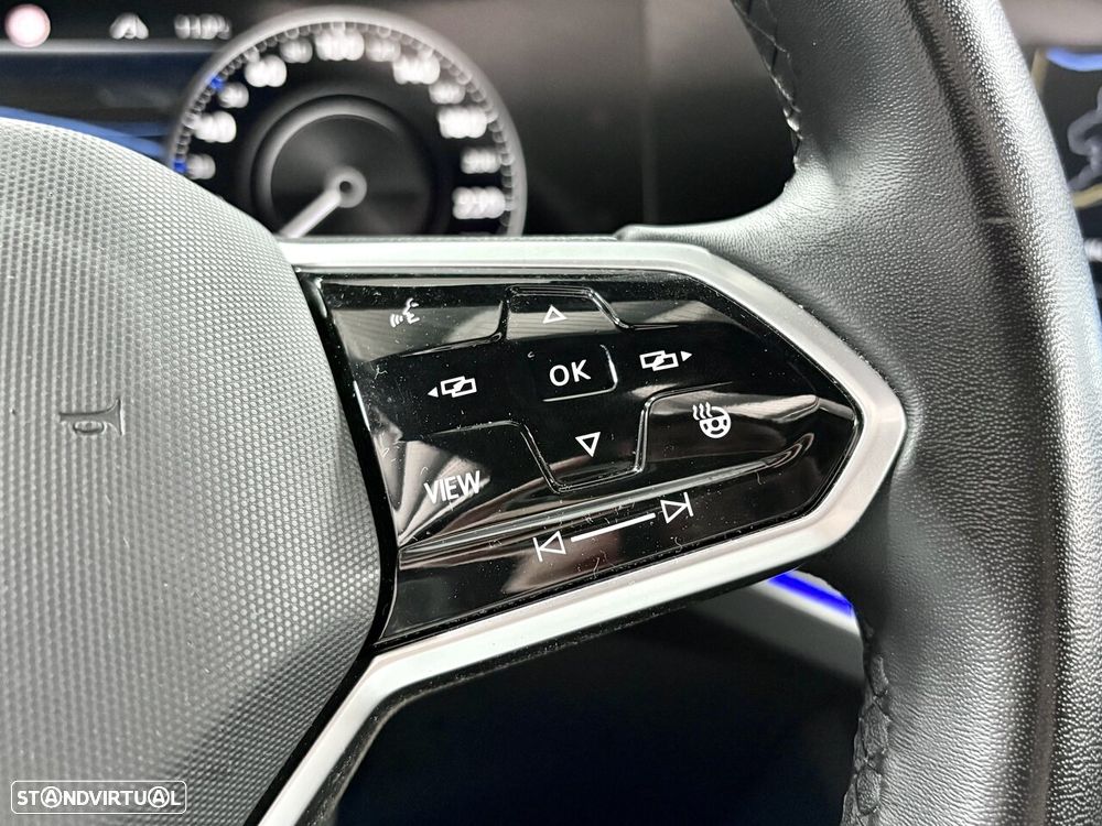 VW Touareg 3.0 V6 e-Hybrid 4Motion Aut. Elegance - 13