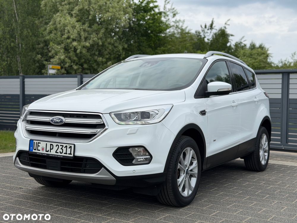 Ford Kuga 2.0 EcoBlue 4x4 TITANIUM - 2