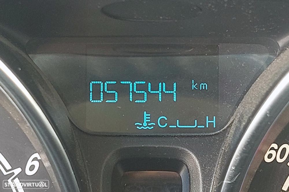 Ford Tourneo Courier 1.0 EcoBoost Titanium - 7