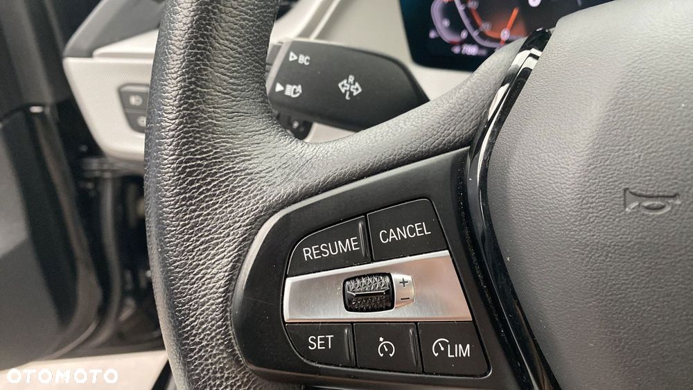 BMW Seria 1 118i Advantage - 22
