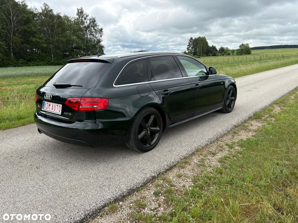 Audi A4 Avant - 10
