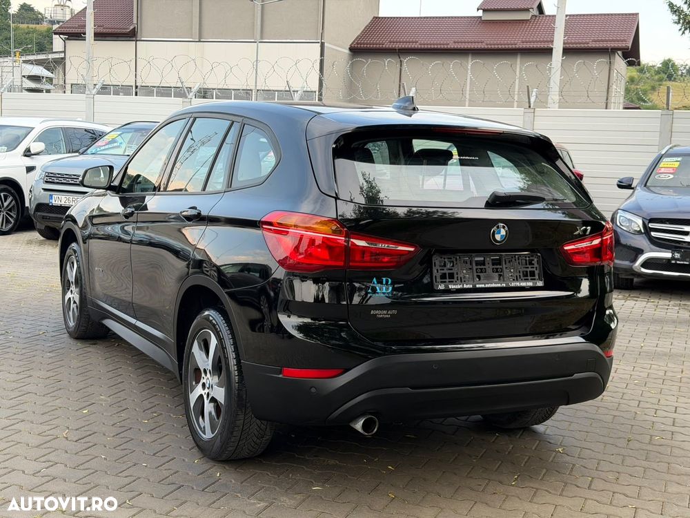 BMW X1 sDrive18d AT - 4