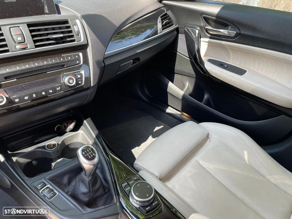 BMW 116 d EfficientDynamics Edition Sport Line - 4