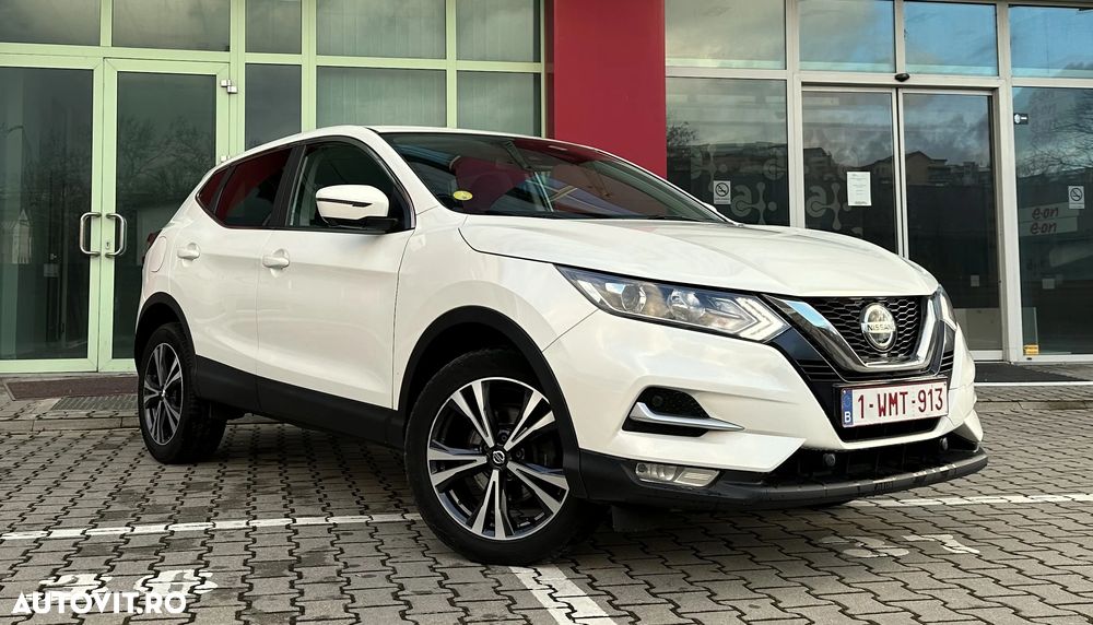 Nissan Qashqai - 1