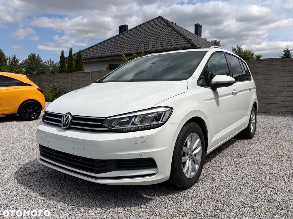 Volkswagen Touran 2.0 TDI SCR DSG UNITED - 1