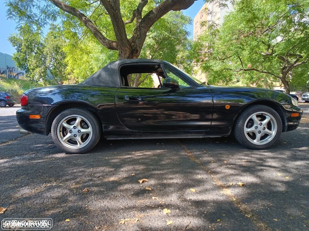 Mazda MX-5 1.6 16V - 11