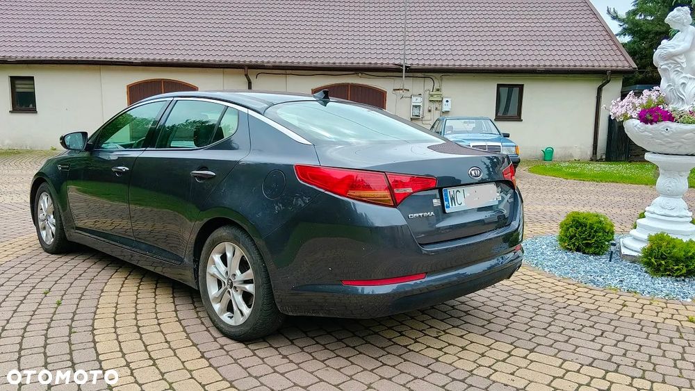 Kia Optima 1.7 CRDi M - 11