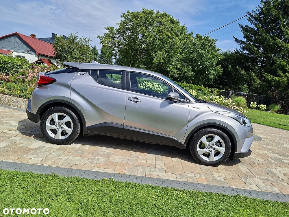 Toyota C-HR - 9
