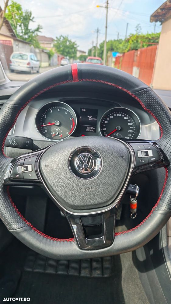 Volkswagen Golf 1.2 TSI BMT Comfortline - 7