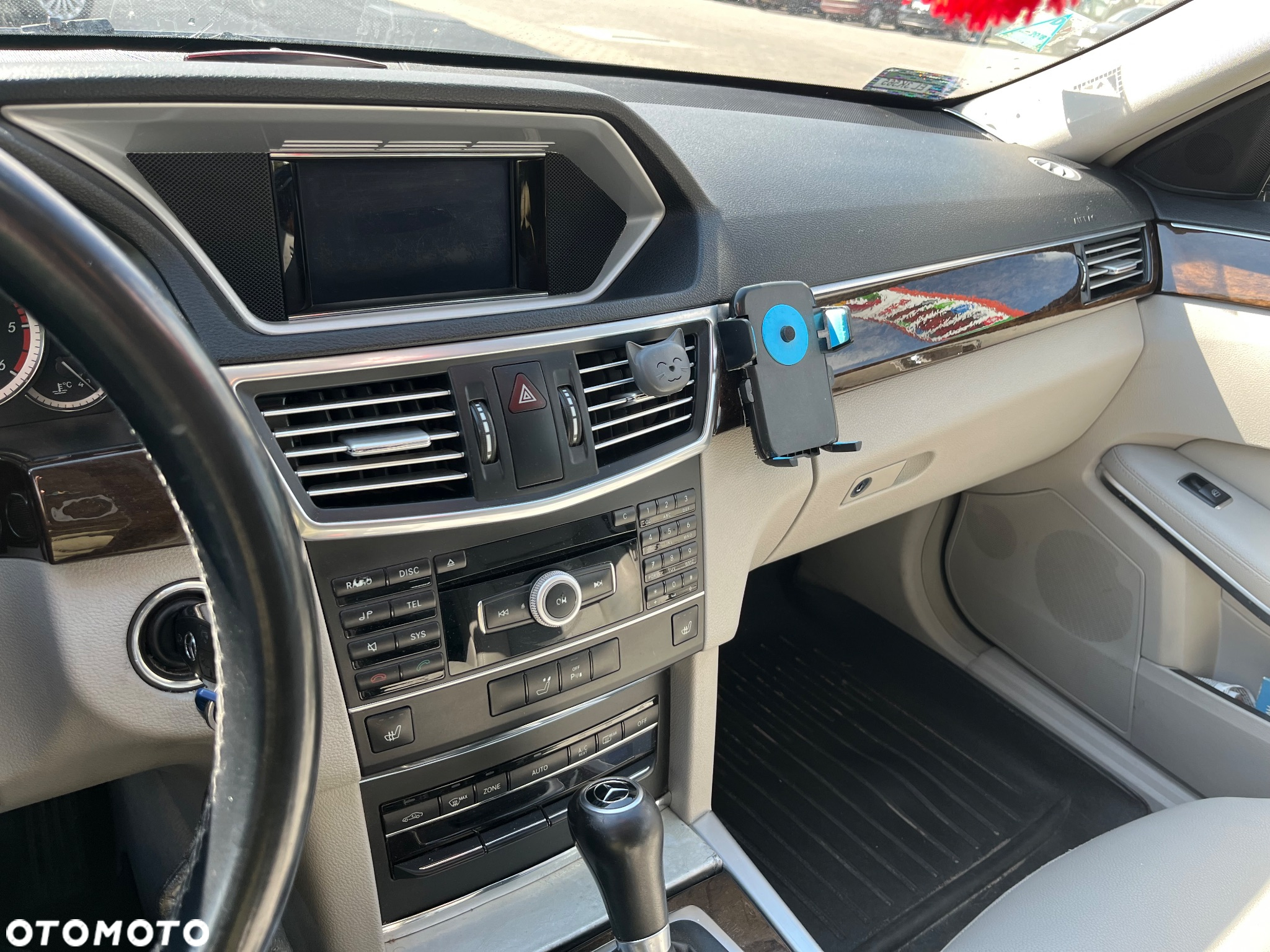 Mercedes-Benz Klasa E 200 T BlueTEC 7G-TRONIC - 6