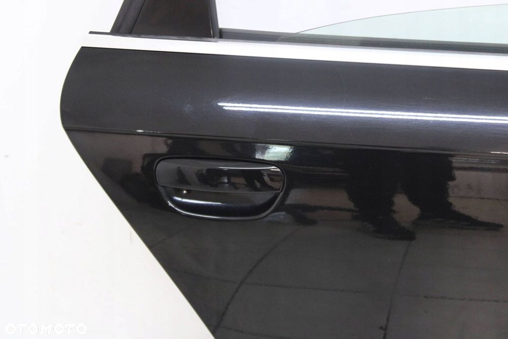 AUDI A4 B7 SEDAN 04R- DRZWI PRAWE TYLNE PRAWY TYŁ LZ9Y - 3