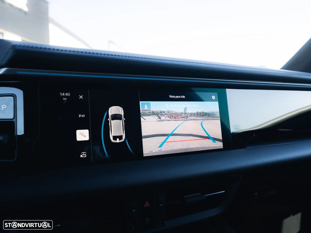 Porsche Macan Electric 4 - 27
