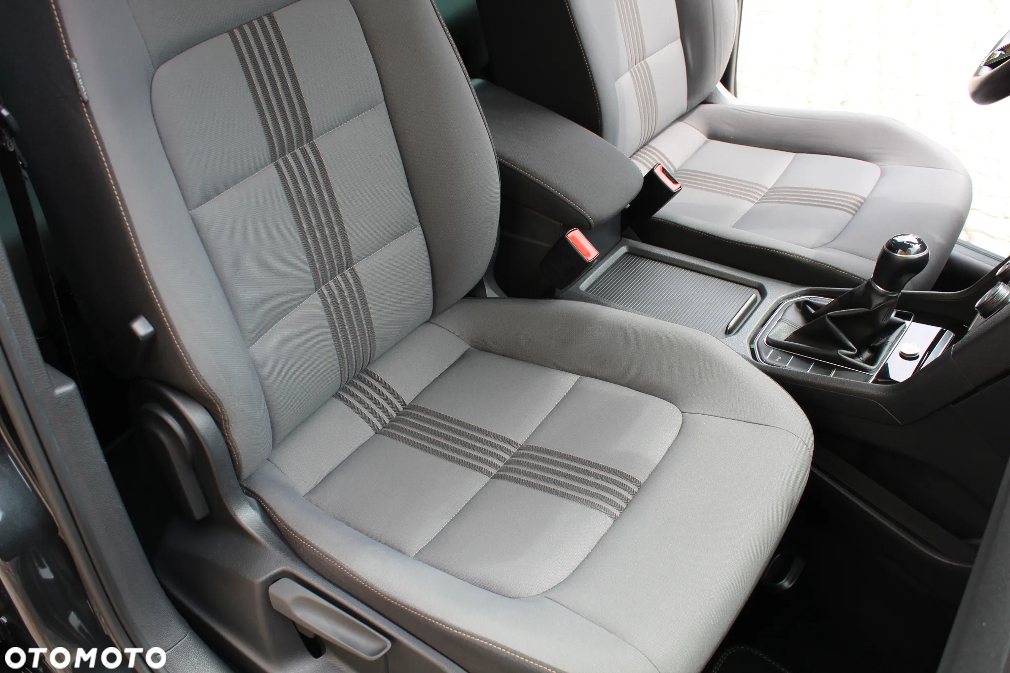 Volkswagen Golf Sportsvan - 22
