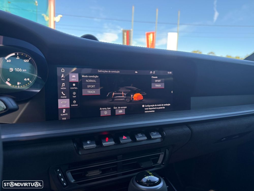 Porsche 911 Série F - 54