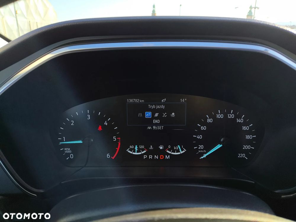 Ford Kuga 2.0 EcoBlue 4x4 TITANIUM X - 35