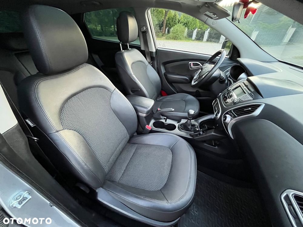Hyundai ix35 2.0 CRDi Style 4WD - 18