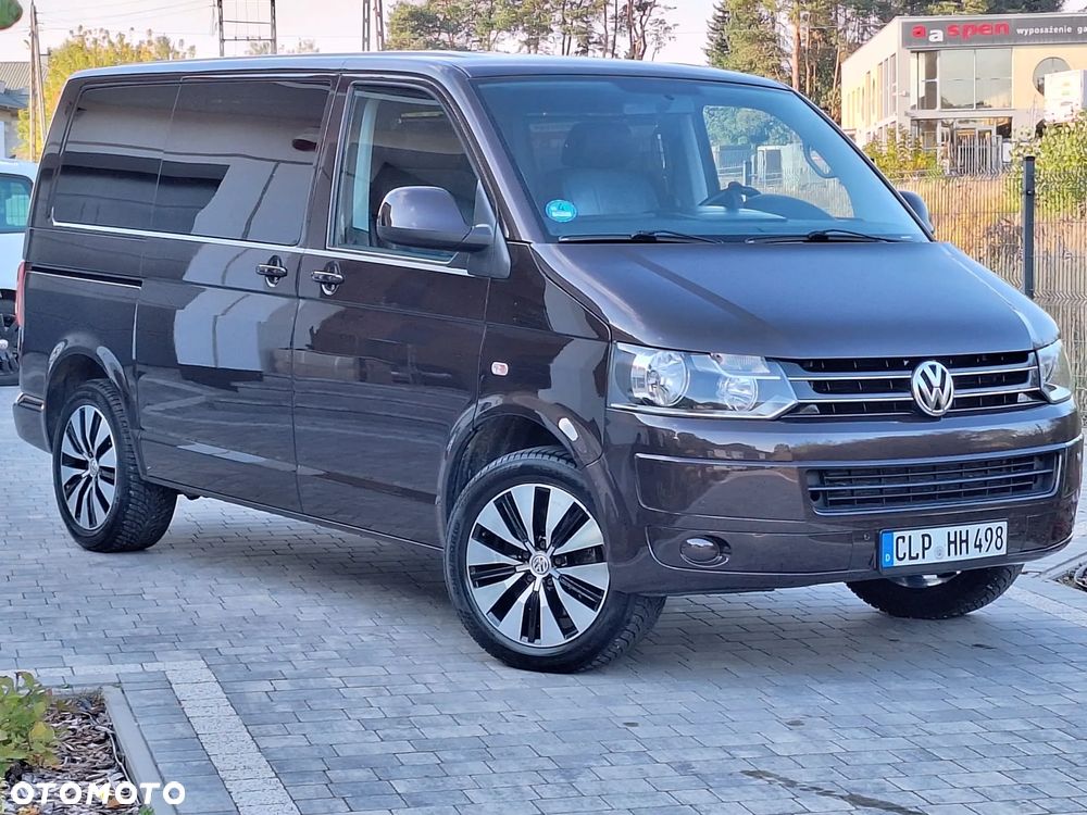 Volkswagen Multivan - 10