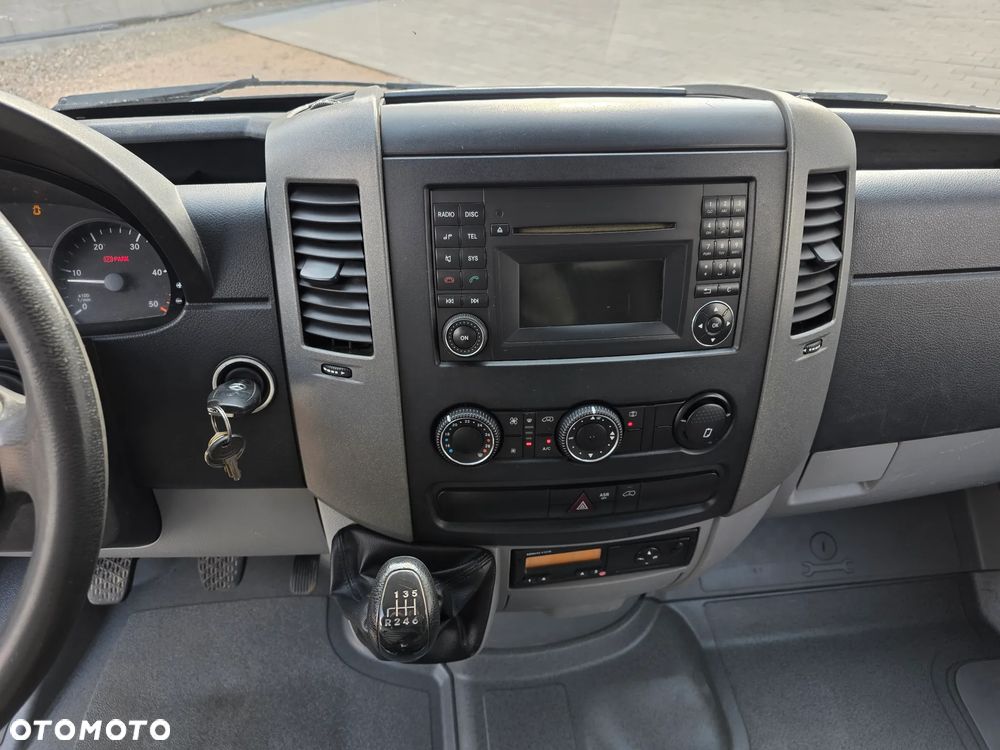 Mercedes-Benz Sprinter 516 CDI - 33