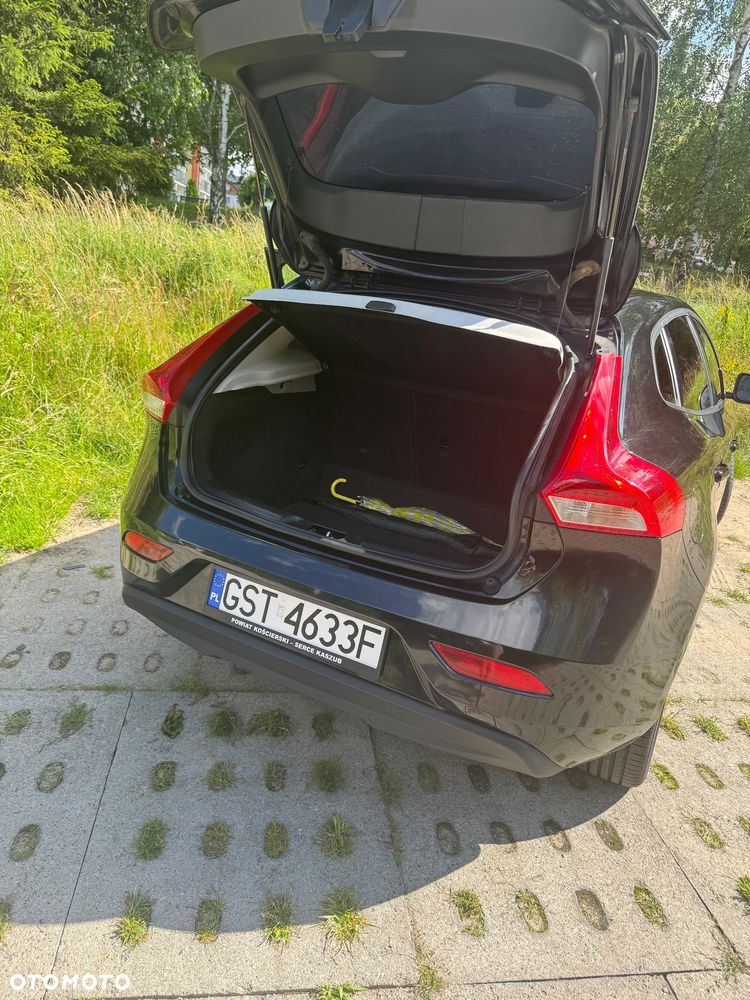 Volvo V40 D2 Drive-E R-Design Momentum - 20