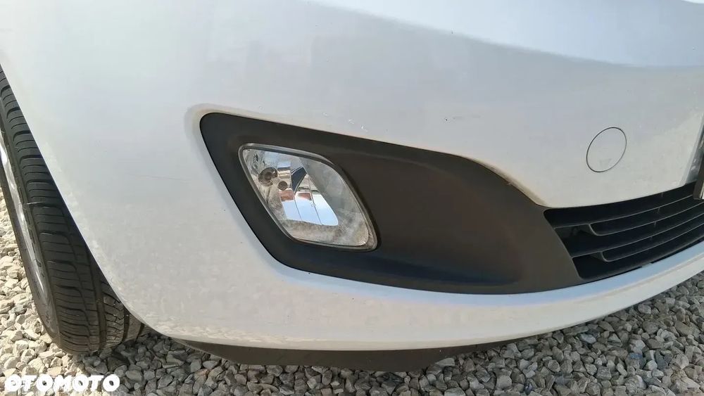 Kia Venga 1.4 CVVT Edition 7 - 8