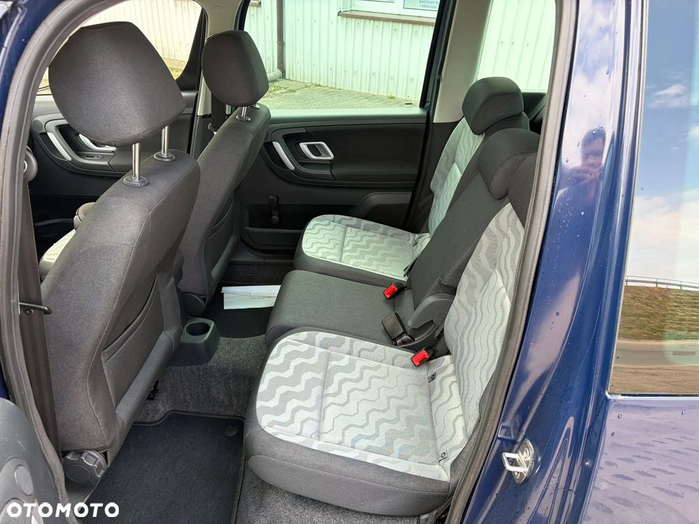Skoda Roomster - 17