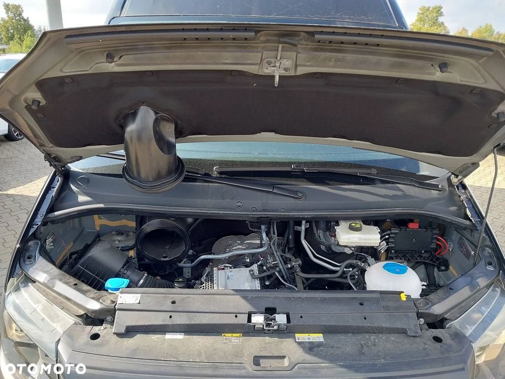 Volkswagen Crafter - 21