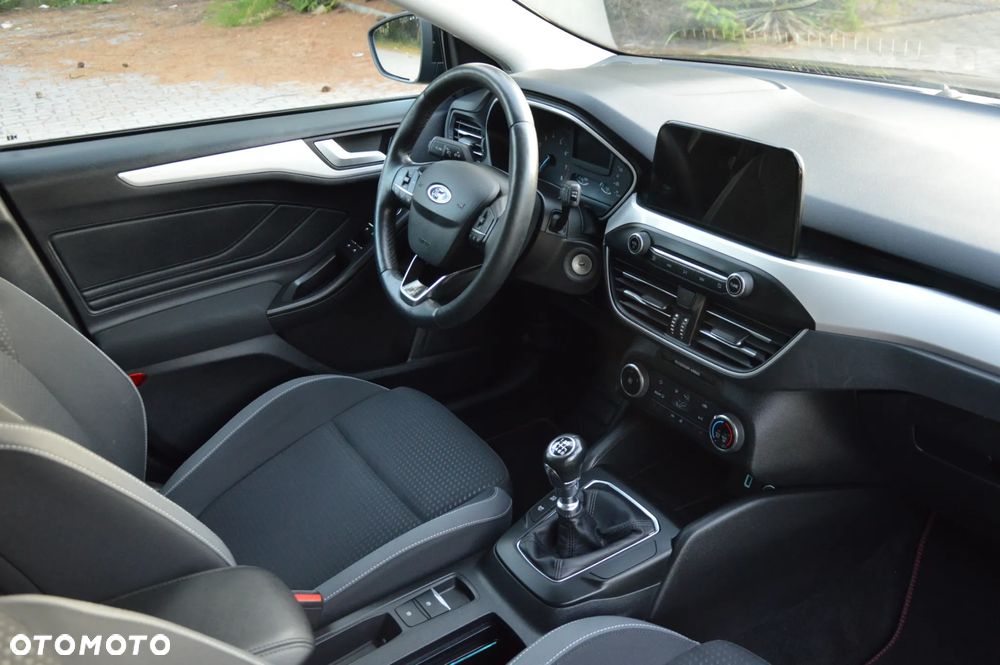 Ford Focus 1.0 EcoBoost Start-Stopp-System ACTIVE STYLE - 23