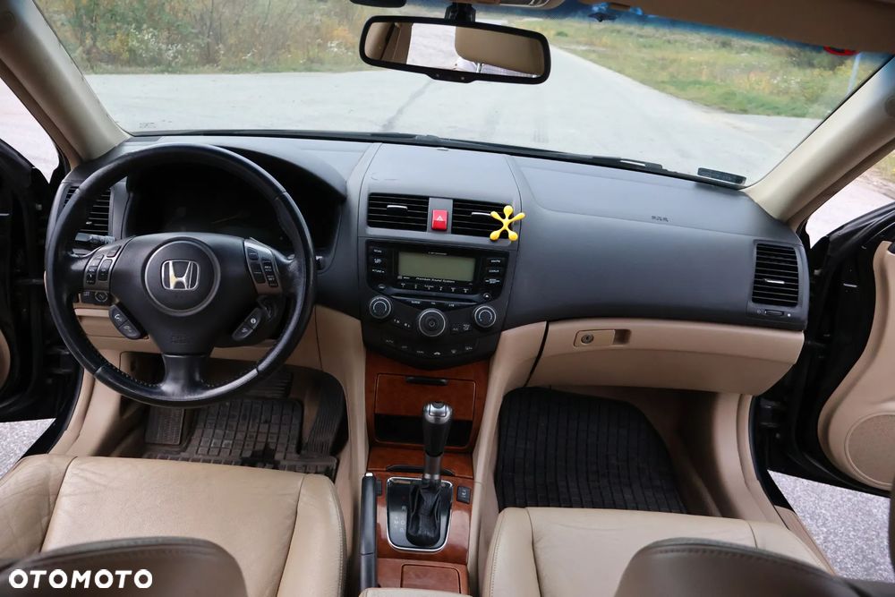 Honda Accord - 14