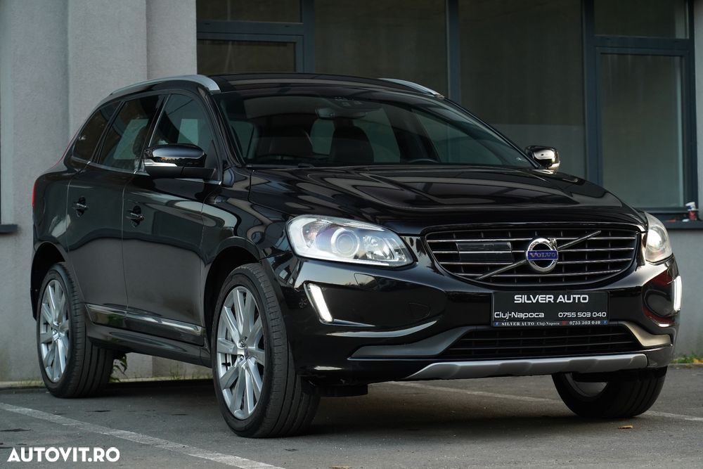 Volvo XC 60 D5 AWD Geartronic Summum - 25