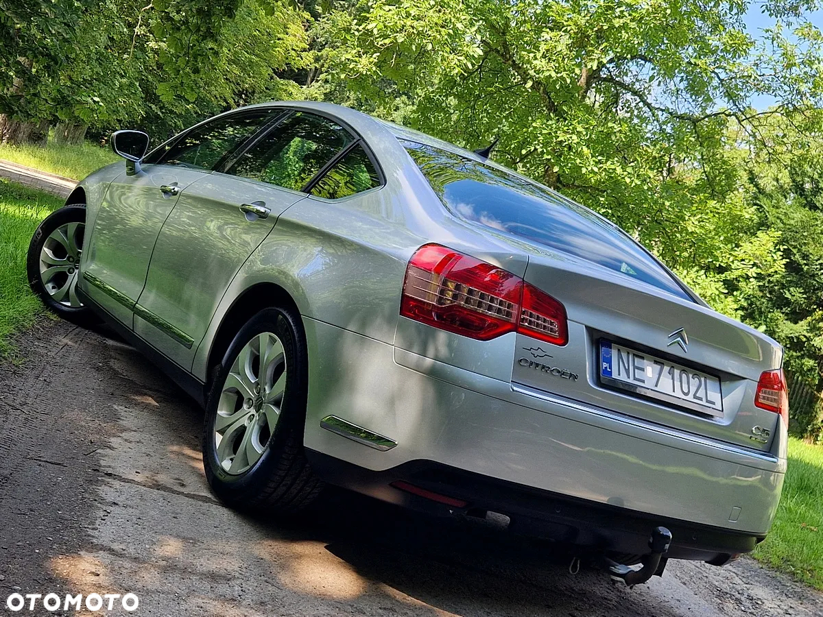 Citroën C5 2.0i 16V Exclusive Equilibre Navi - 12