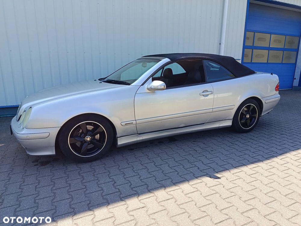 Mercedes-Benz CLK 320 Elegance - 22