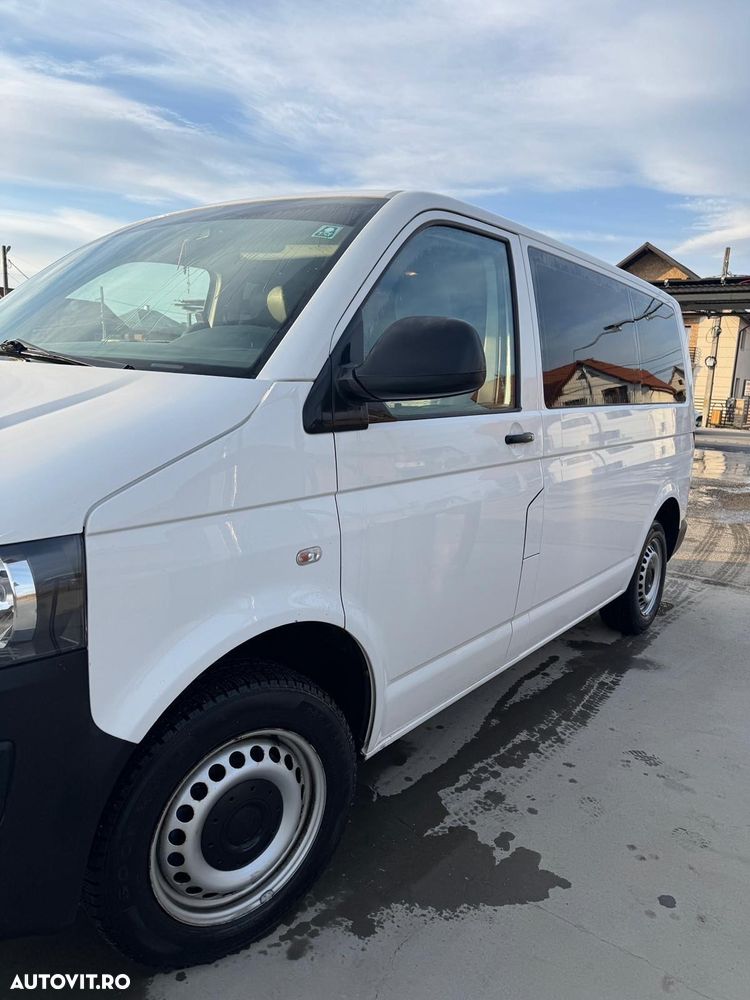 Volkswagen Transporter - 4