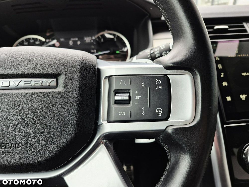 Land Rover Discovery 3.0 D250 mHEV R-Dynamic S - 32