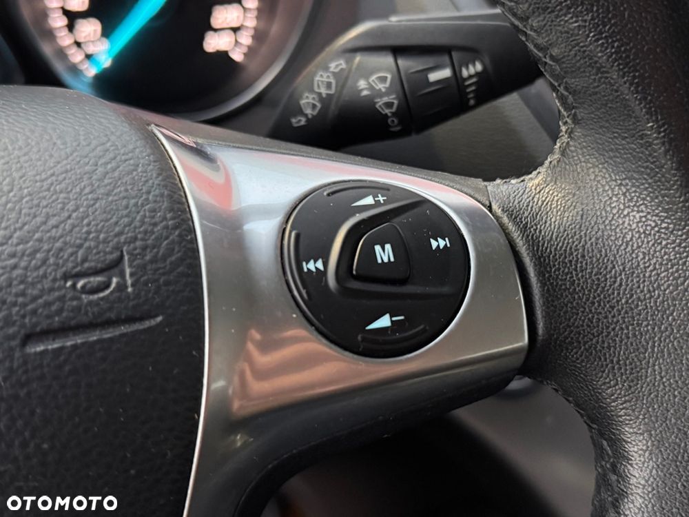 Ford Kuga 2.0 TDCi 2x4 Trend - 14