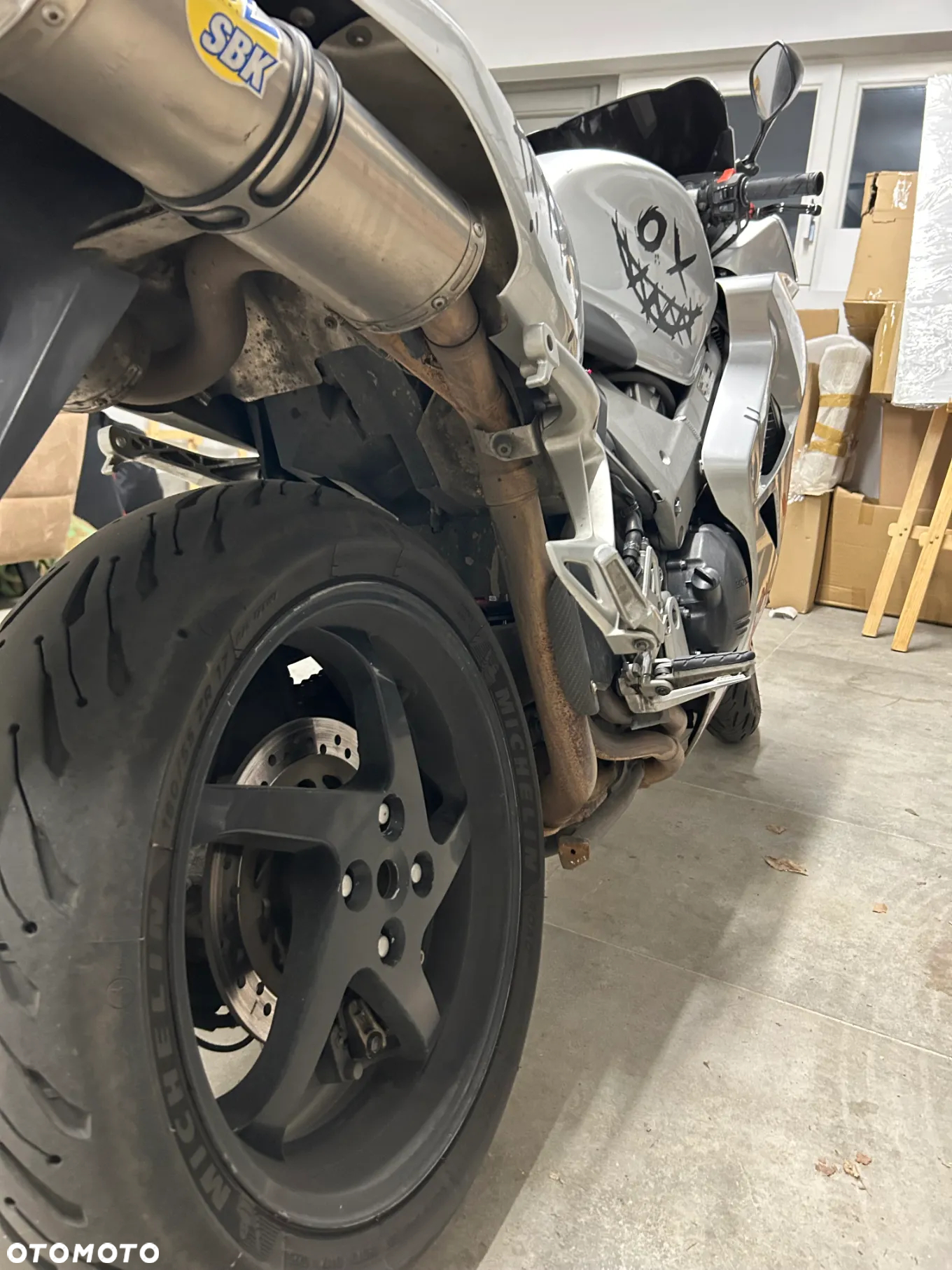 Honda VFR - 14