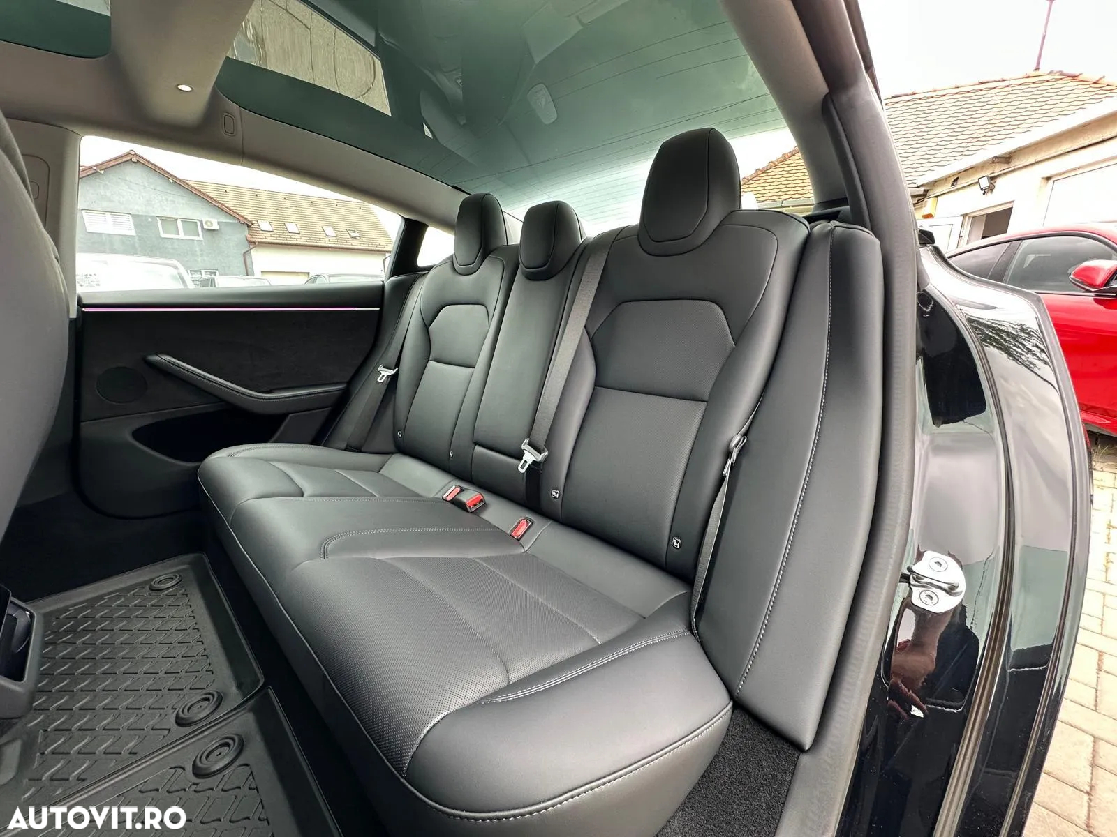 Tesla Model 3 Langstreckenbatterie Allradantrieb Dual Motor - 37