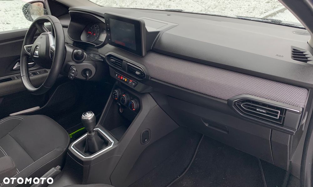 Dacia Sandero - 3
