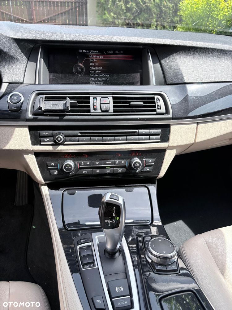 BMW Seria 5 520d - 7