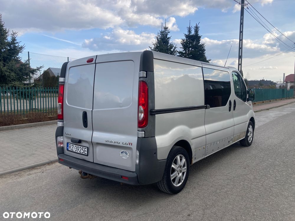Opel Vivaro - 4
