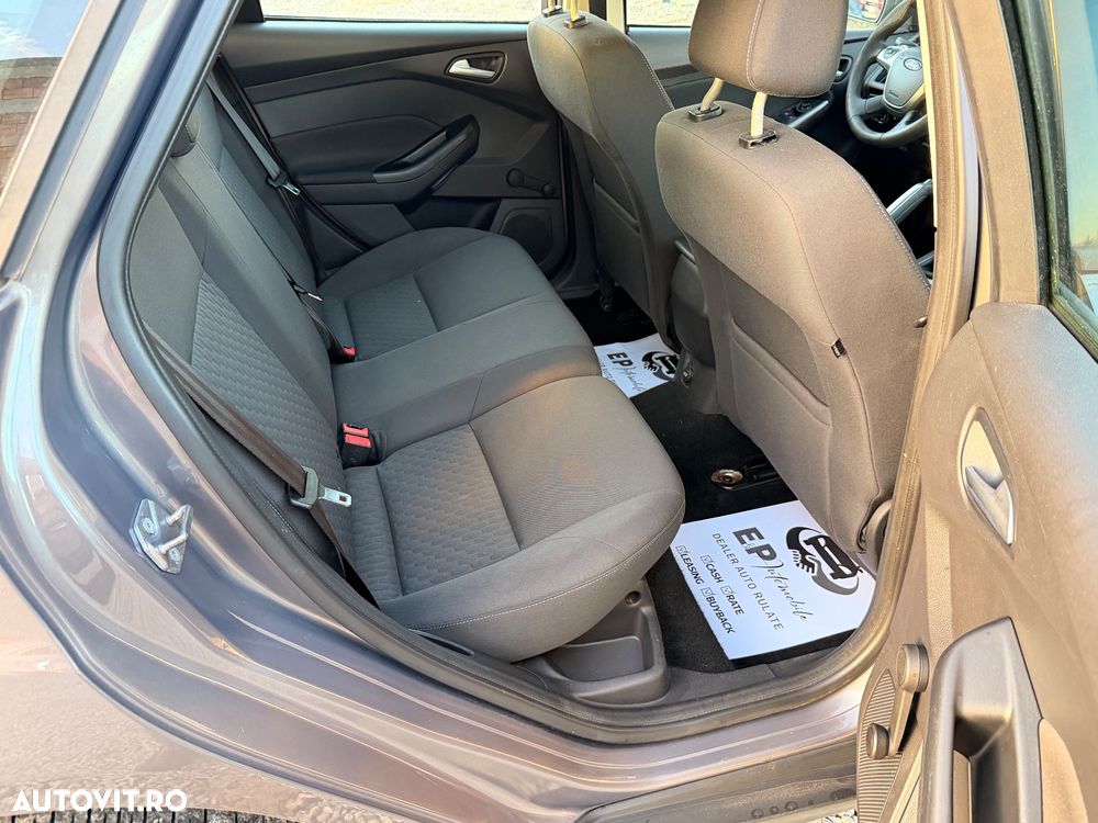 Ford Focus 1.0 EcoBoost Titanium - 14