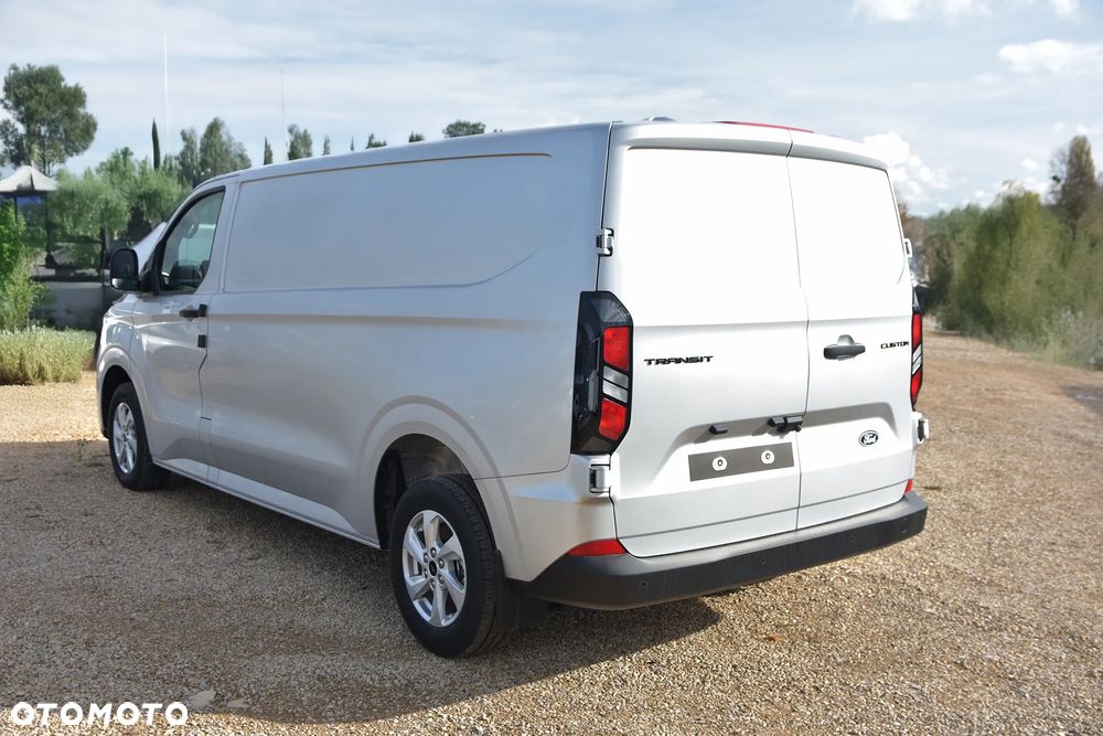 Ford Transit Custom Furgon L2H1 136KM - 4