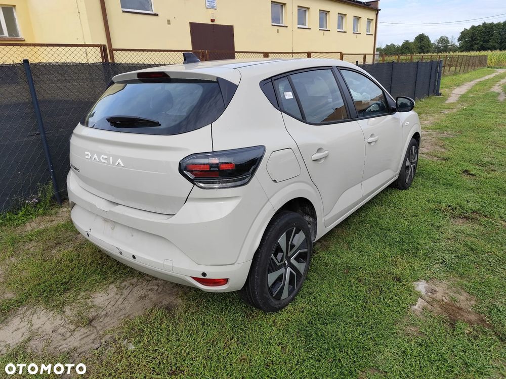 Dacia Sandero TCe 100 Expression - 4