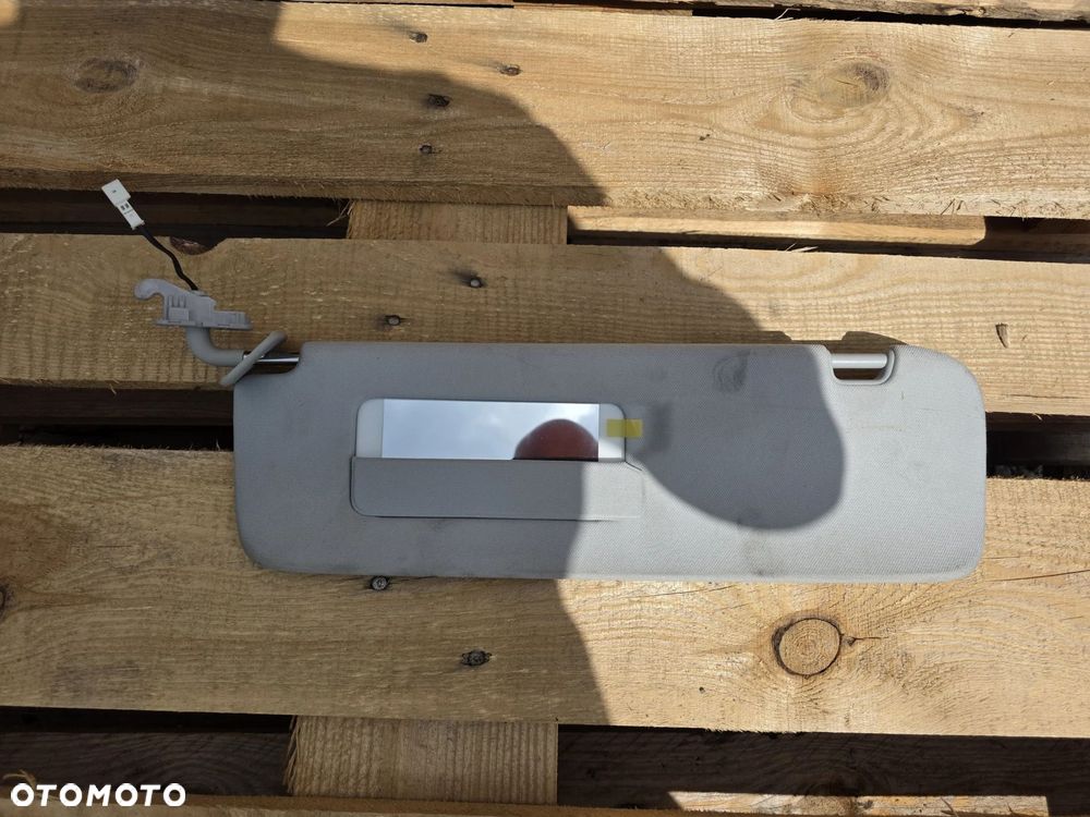 OSŁONA PRZECIWSŁONECZNA LEWA 2TESLA 3 108873841I - 2