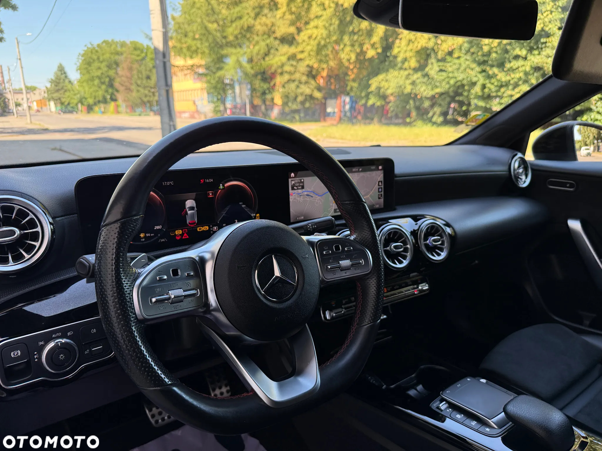 Mercedes-Benz Klasa A 200 7G-DCT AMG Line - 16