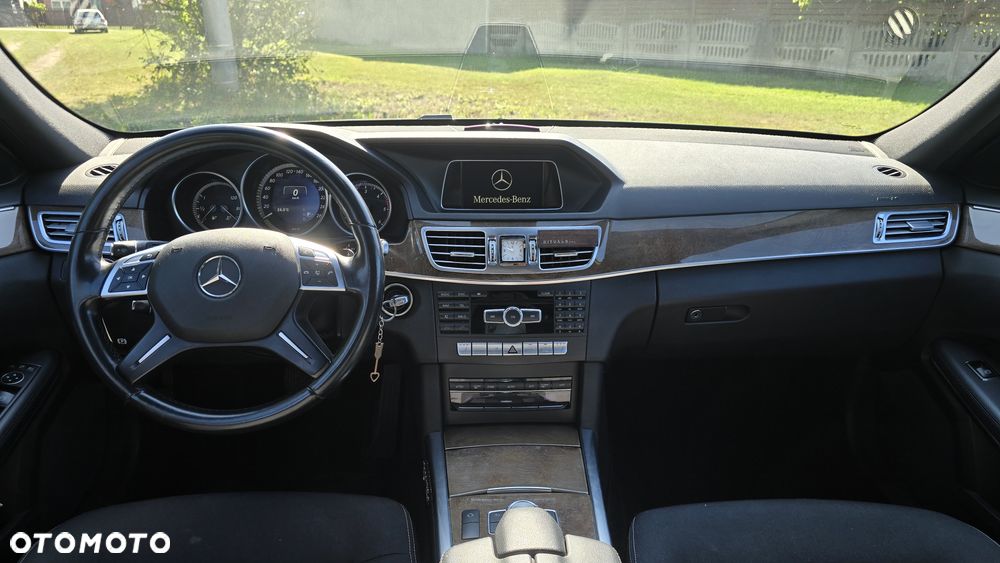 Mercedes-Benz Klasa E 200 BlueTEC 7G-TRONIC - 15