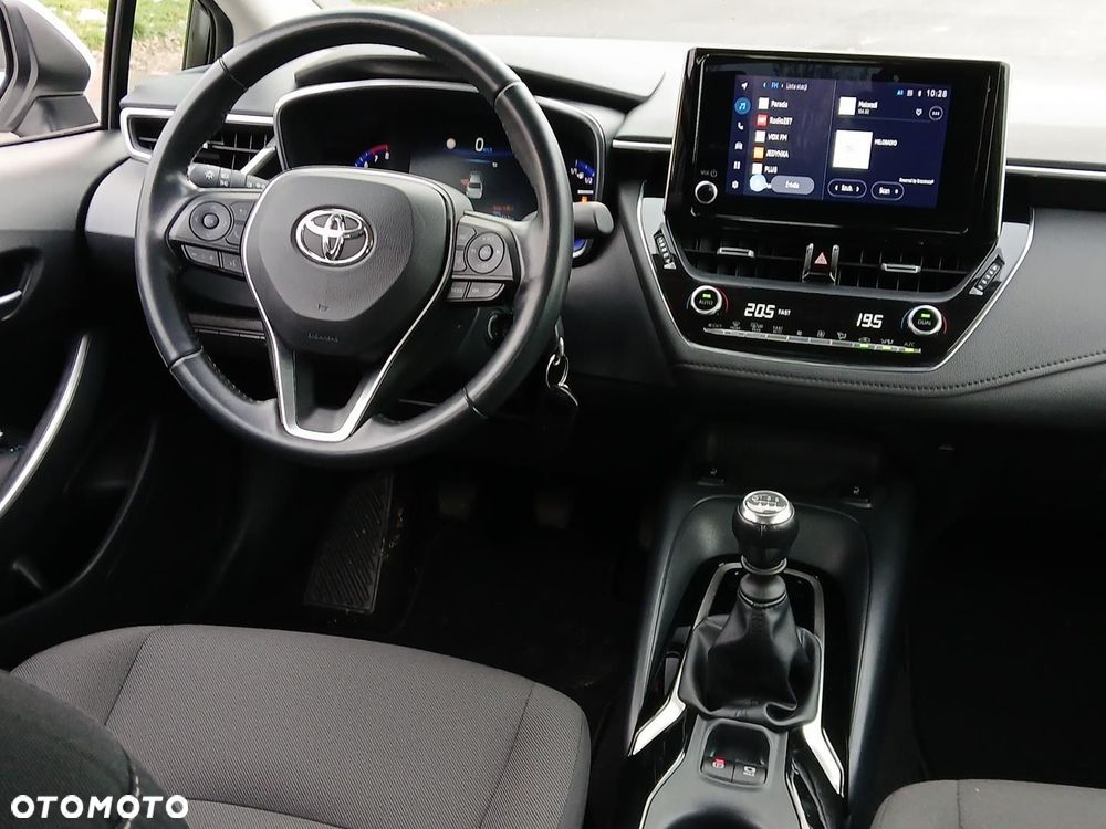 Toyota Corolla - 18