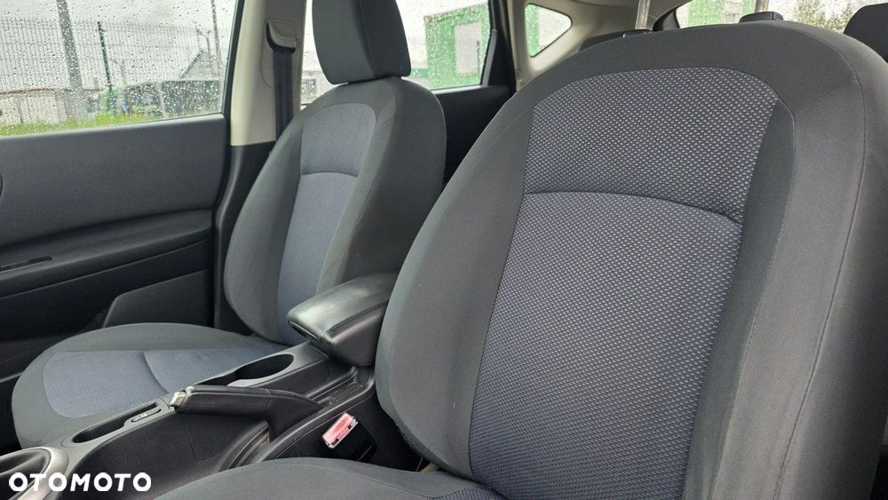 Nissan Qashqai - 16