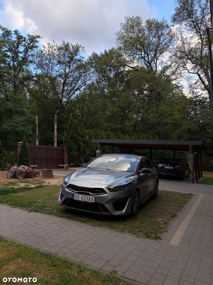 Kia ProCeed - 10
