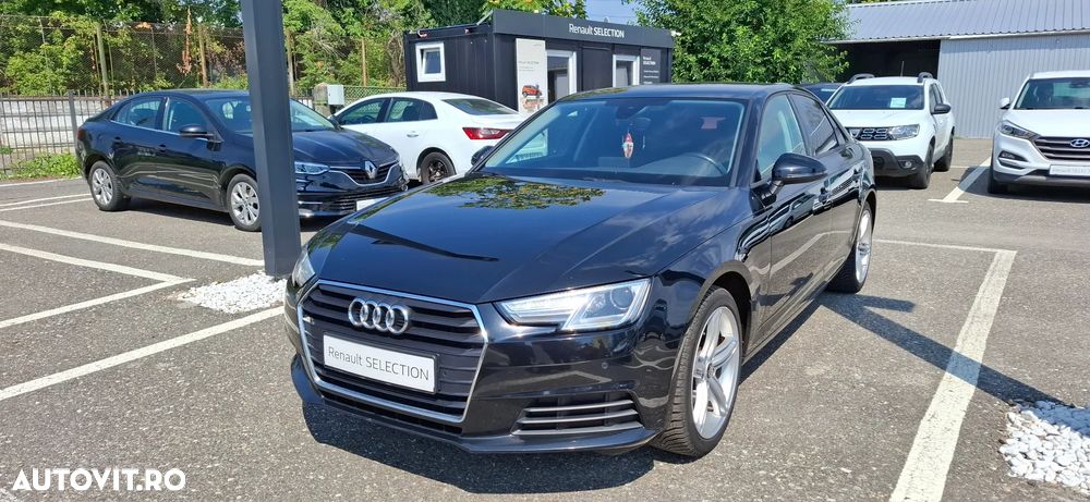 Audi A4 - 1